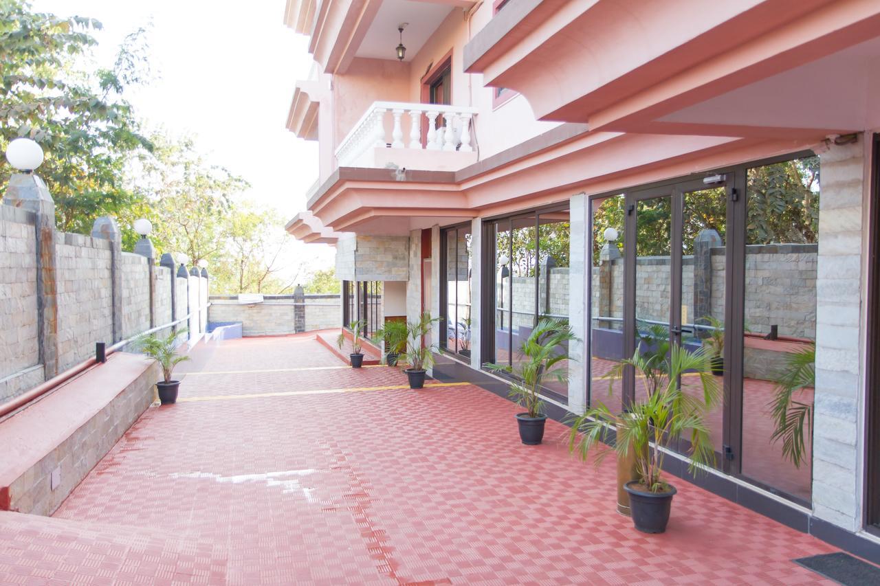 Westwood Residence Goa - The Boutique Hotel Mapuçá Exterior foto